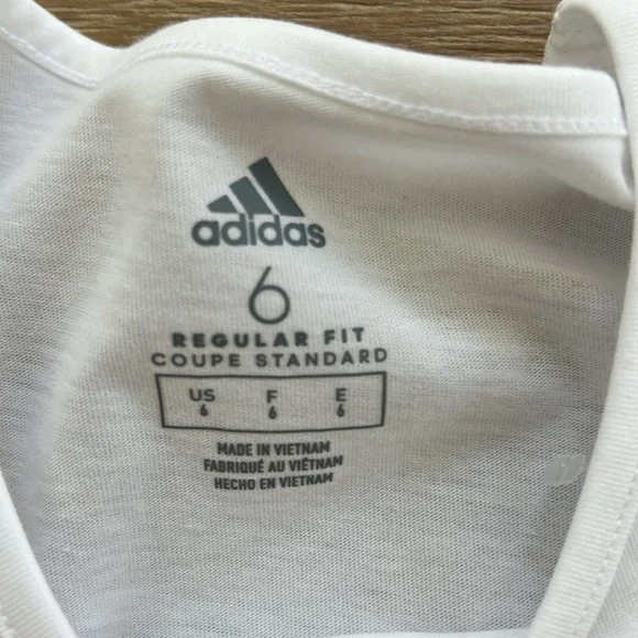 Adidas Girl Activewear 2 Piece Set Short Sleeve T-Shirt Mesh Shorts 6 - Picture 4 of 7